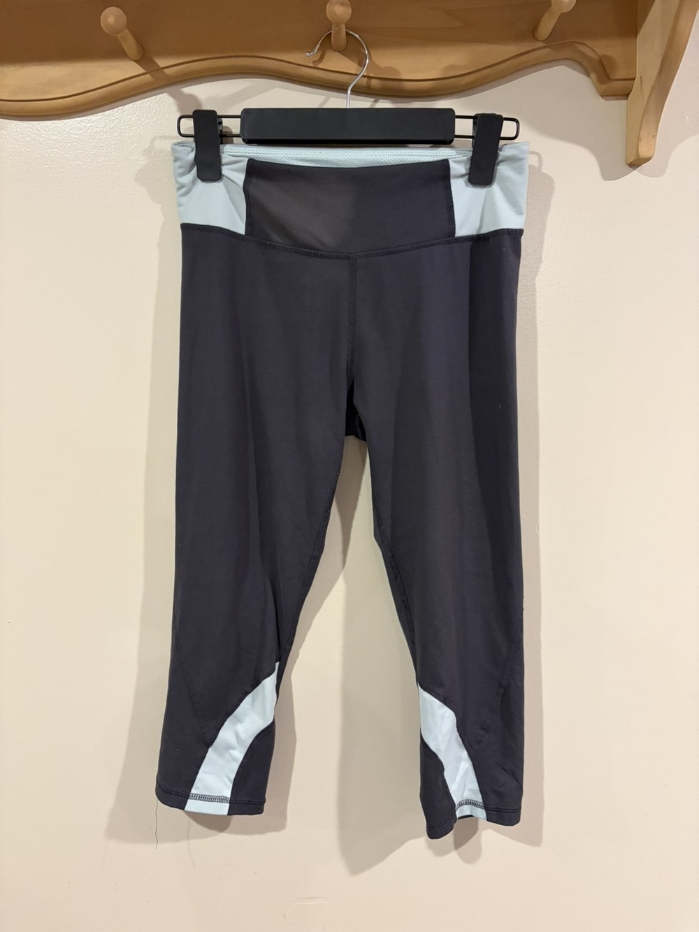 Women's Dark Gray and Light Blue  Capri Leggings